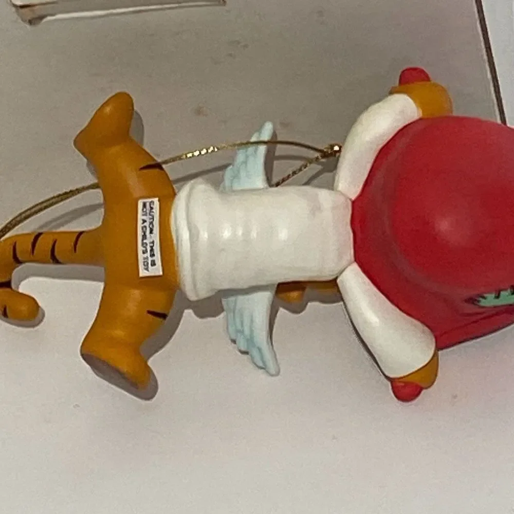 Disney Angel Tigger Gifts Winnie‎ The Pooh Holiday Collectible Hanging Ornament